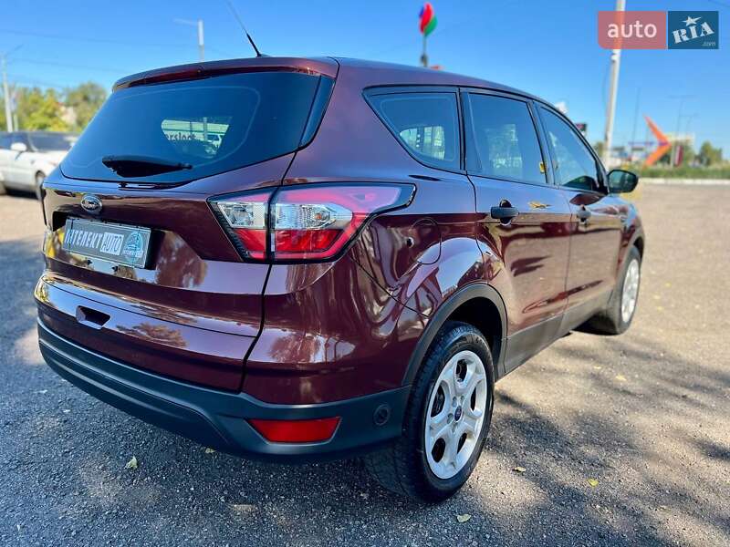 Позашляховик / Кросовер Ford Escape 2018 в Кам'янці фото 33 Позашляховик / Кросовер Ford Escape 2018 в Кам'янці