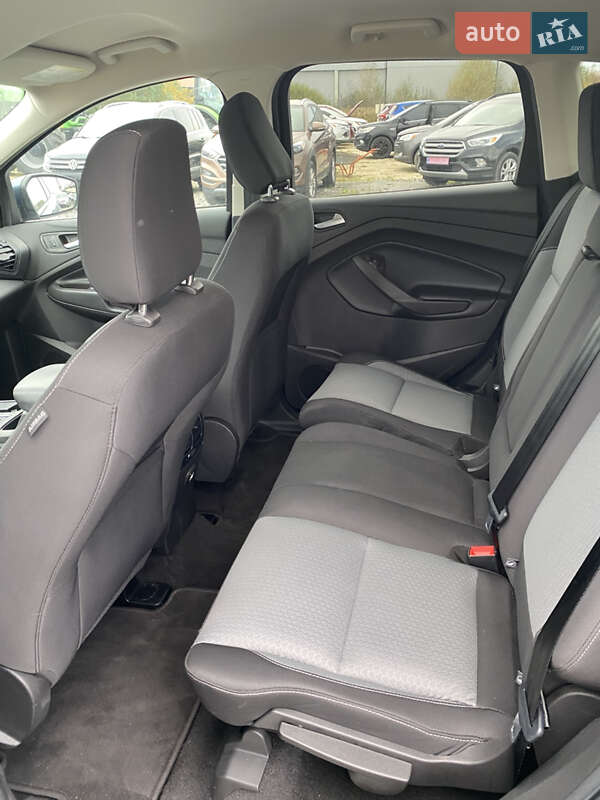 Позашляховик / Кросовер Ford Escape 2018 в Львові