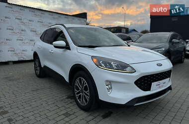 Позашляховик / Кросовер Ford Escape 2019 в  фото 6 Позашляховик / Кросовер Ford Escape 2019 в