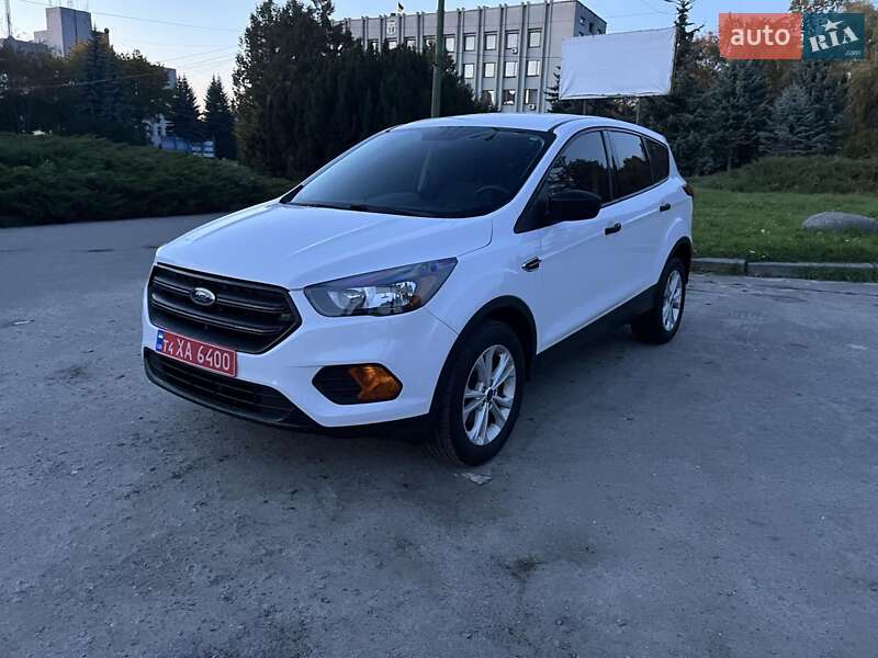 Внедорожник / Кроссовер Ford Escape 2019 в Шепетовке фото Внедорожник / Кроссовер Ford Escape 2019 в Шепетовке