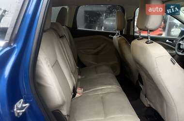 Внедорожник / Кроссовер Ford Escape 2018 в 
