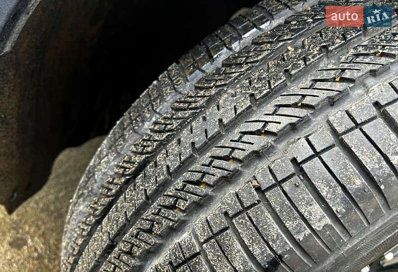 Внедорожник / Кроссовер Ford Escape 2020 в Киеве