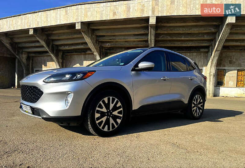 Внедорожник / Кроссовер Ford Escape 2020 в Киеве