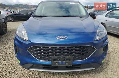 Внедорожник / Кроссовер Ford Escape 2022 в 