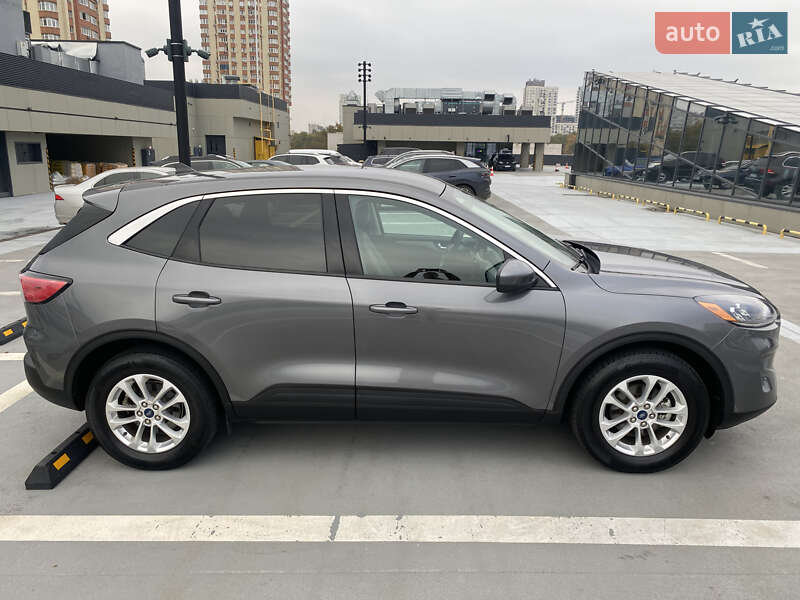 Позашляховик / Кросовер Ford Escape 2021 в Києві фото 6 Позашляховик / Кросовер Ford Escape 2021 в Києві