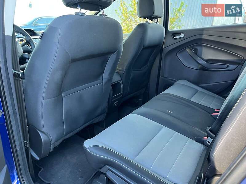 Позашляховик / Кросовер Ford Escape 2015 в Львові фото 31 Позашляховик / Кросовер Ford Escape 2015 в Львові