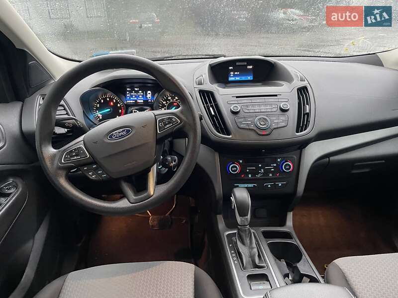 Позашляховик / Кросовер Ford Escape 2017 в Львові фото 11 Позашляховик / Кросовер Ford Escape 2017 в Львові