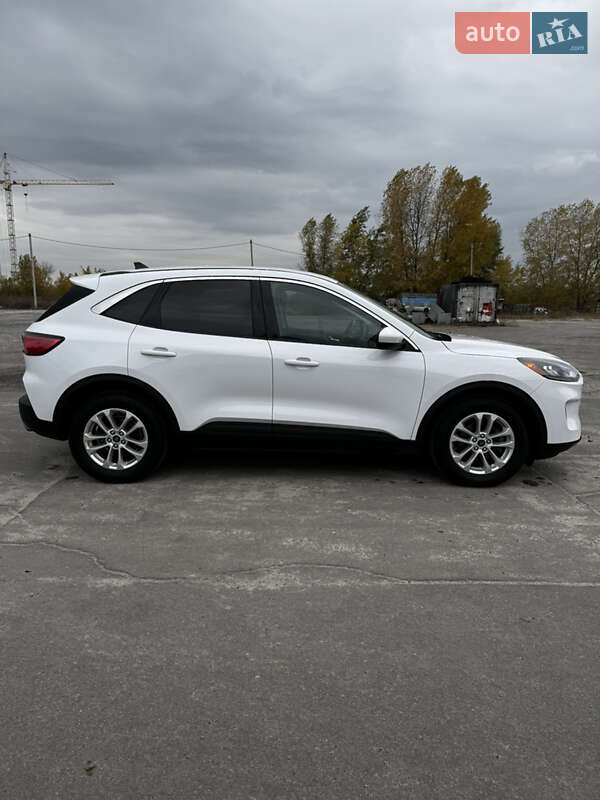 Позашляховик / Кросовер Ford Escape 2021 в Горішніх Плавнях фото 5 Позашляховик / Кросовер Ford Escape 2021 в Горішніх Плавнях