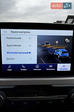 Внедорожник / Кроссовер Ford Escape 2021 в 