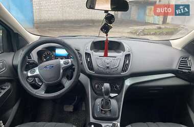 Внедорожник / Кроссовер Ford Escape 2015 в Днепре