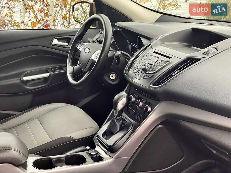 Внедорожник / Кроссовер Ford Escape 2015 в Днепре фото 19 Внедорожник / Кроссовер Ford Escape 2015 в Днепре