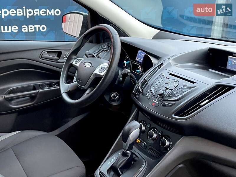 Внедорожник / Кроссовер Ford Escape 2015 в Киеве