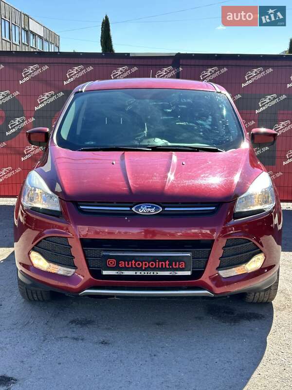 Внедорожник / Кроссовер Ford Escape 2015 в Сумах