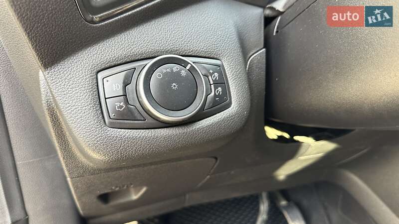 Позашляховик / Кросовер Ford Escape 2016 в Івано-Франківську фото 24 Позашляховик / Кросовер Ford Escape 2016 в Івано-Франківську