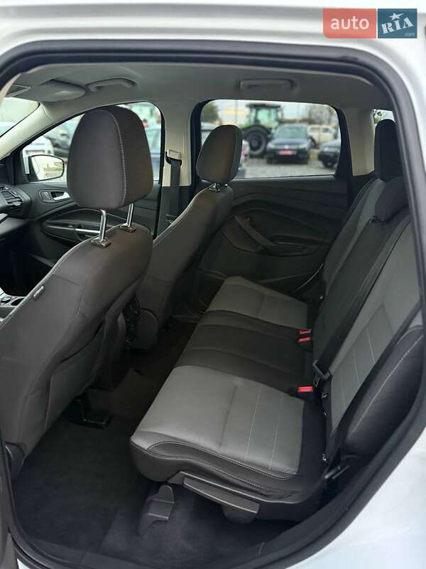 Позашляховик / Кросовер Ford Escape 2016 в Львові фото 11 Позашляховик / Кросовер Ford Escape 2016 в Львові