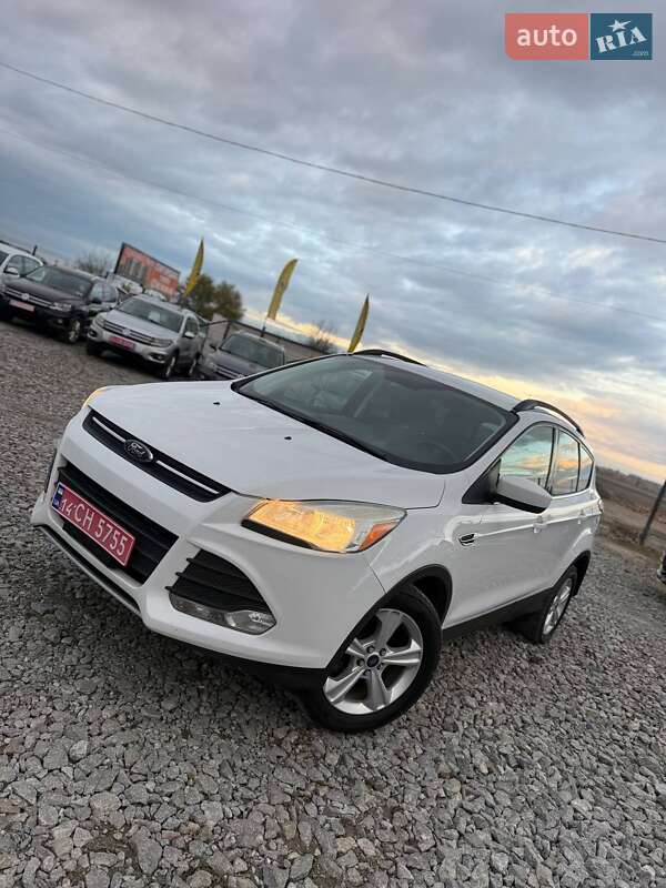 Позашляховик / Кросовер Ford Escape 2016 в Львові фото 14 Позашляховик / Кросовер Ford Escape 2016 в Львові