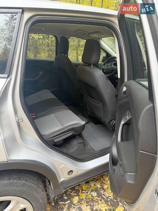 Внедорожник / Кроссовер Ford Escape 2018 в Остроге фото 13 Внедорожник / Кроссовер Ford Escape 2018 в Остроге