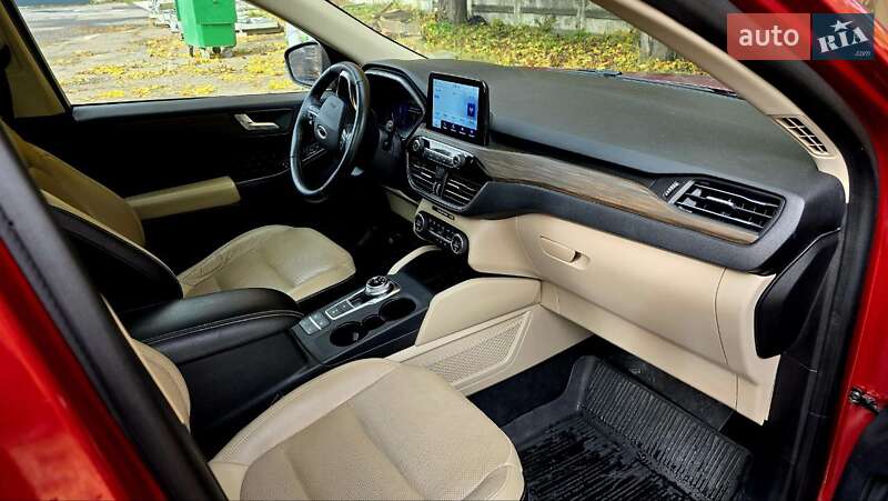 Позашляховик / Кросовер Ford Escape 2020 в Луцьку фото 5 Позашляховик / Кросовер Ford Escape 2020 в Луцьку