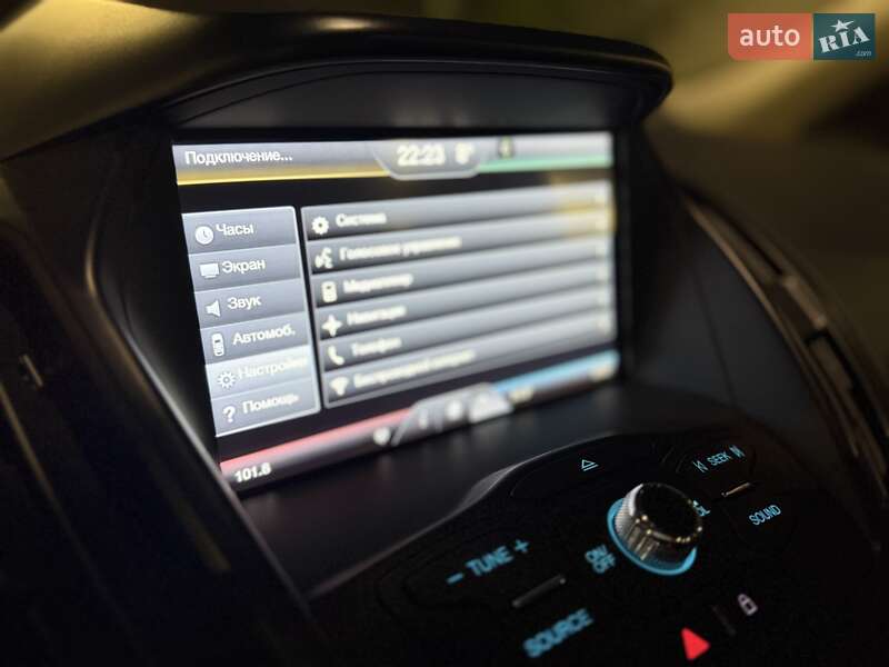 Внедорожник / Кроссовер Ford Escape 2015 в Киеве фото 50 Внедорожник / Кроссовер Ford Escape 2015 в Киеве