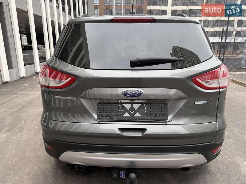 Внедорожник / Кроссовер Ford Escape 2015 в Киеве фото 13 Внедорожник / Кроссовер Ford Escape 2015 в Киеве