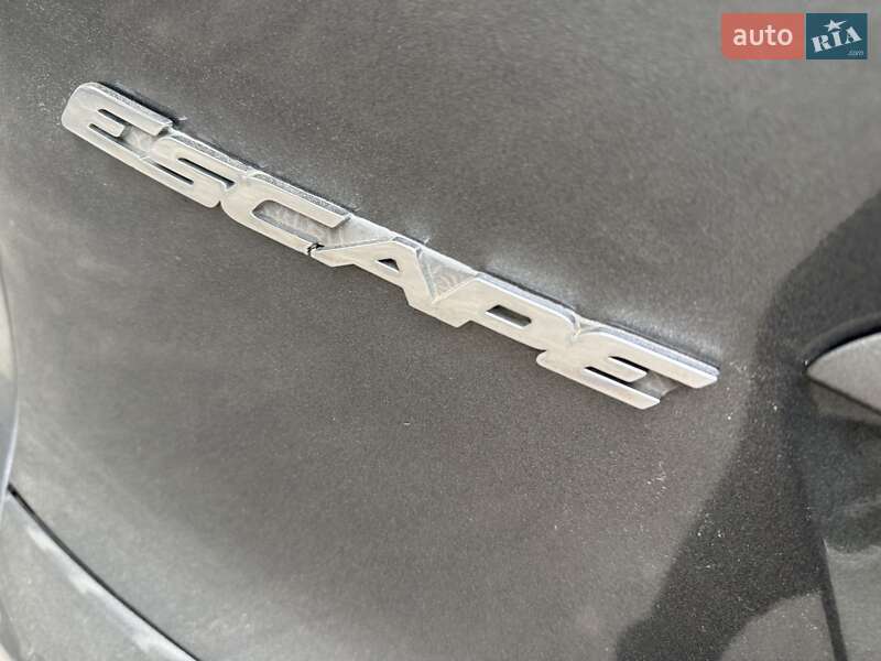 Внедорожник / Кроссовер Ford Escape 2015 в Киеве фото 31 Внедорожник / Кроссовер Ford Escape 2015 в Киеве