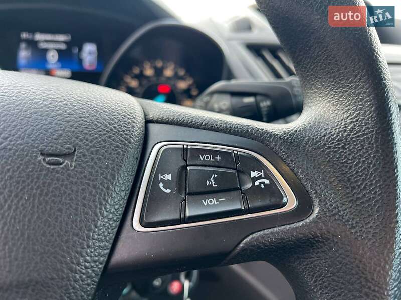 Внедорожник / Кроссовер Ford Escape 2016 в Львове фото 22 Внедорожник / Кроссовер Ford Escape 2016 в Львове