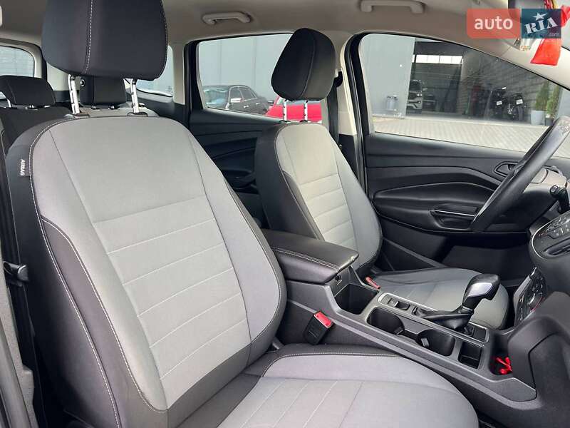 Внедорожник / Кроссовер Ford Escape 2016 в Львове фото 37 Внедорожник / Кроссовер Ford Escape 2016 в Львове