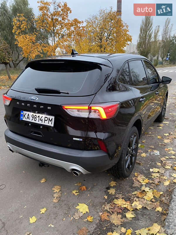 Позашляховик / Кросовер Ford Escape 2019 в Києві