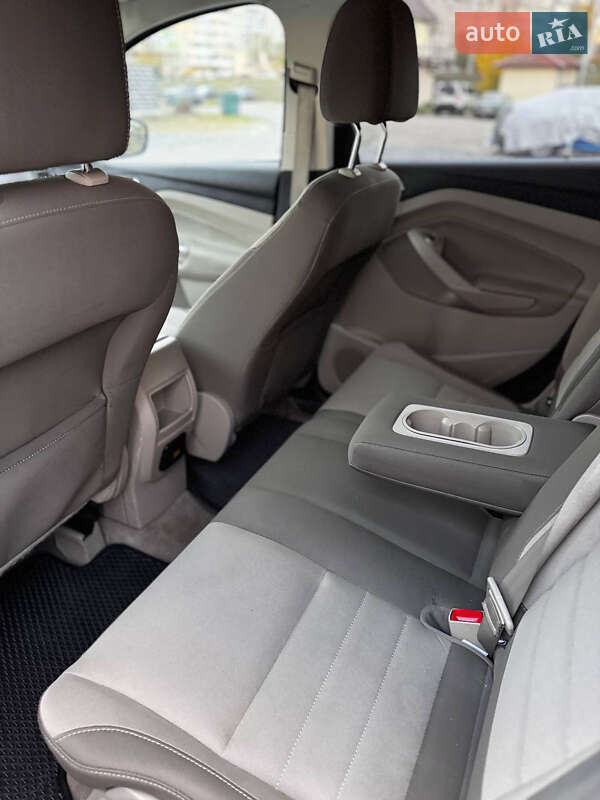 Позашляховик / Кросовер Ford Escape 2012 в Києві