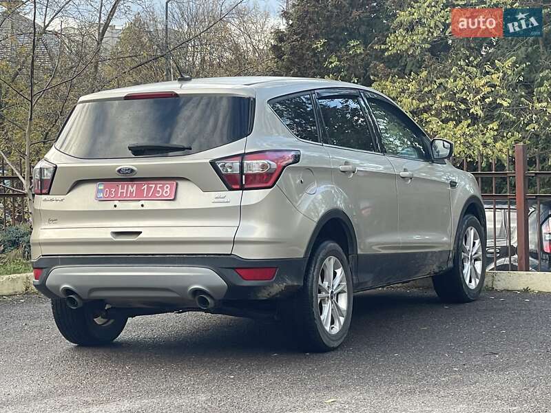 Позашляховик / Кросовер Ford Escape 2017 в Львові фото 10 Позашляховик / Кросовер Ford Escape 2017 в Львові