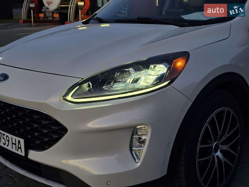 Позашляховик / Кросовер Ford Escape 2020 в Тернополі фото 21 Позашляховик / Кросовер Ford Escape 2020 в Тернополі