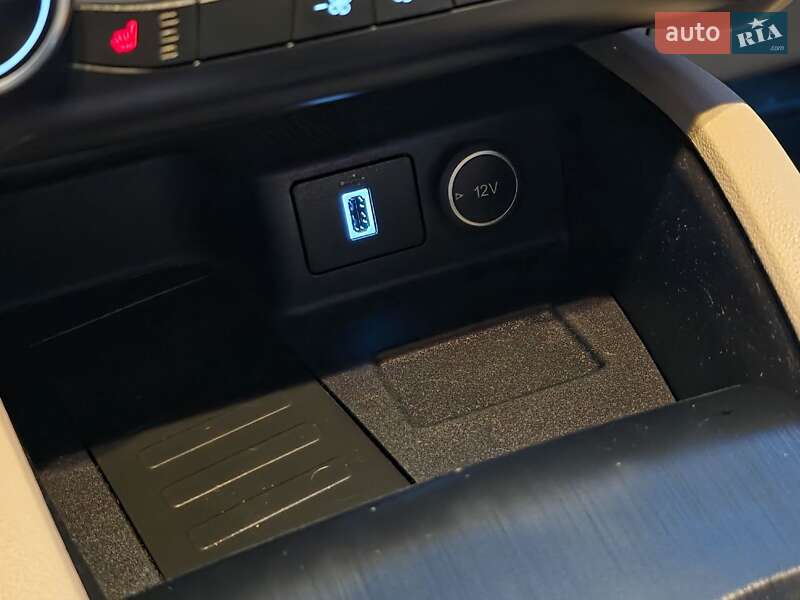 Позашляховик / Кросовер Ford Escape 2020 в Тернополі фото 51 Позашляховик / Кросовер Ford Escape 2020 в Тернополі