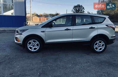 Внедорожник / Кроссовер Ford Escape 2017 в Николаеве