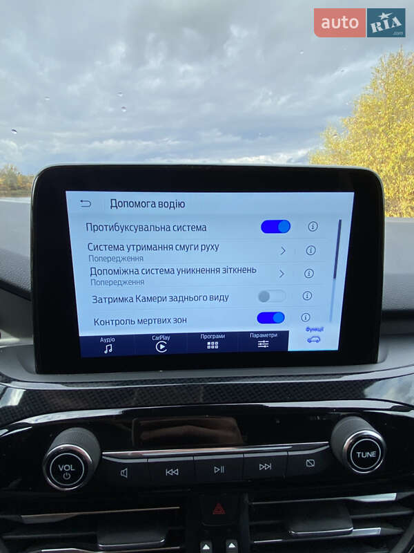 Внедорожник / Кроссовер Ford Escape 2023 в Киеве