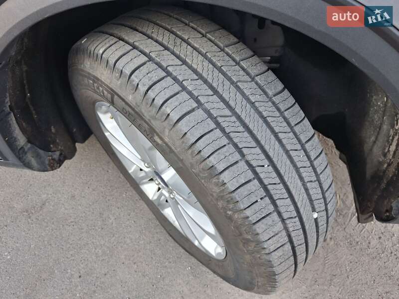 Внедорожник / Кроссовер Ford Escape 2022 в Изяславе