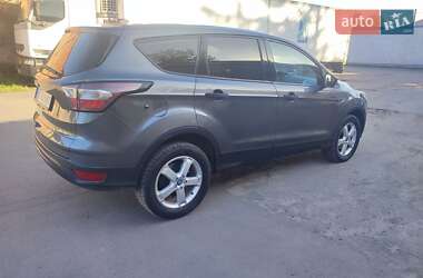 Внедорожник / Кроссовер Ford Escape 2016 в Луцке