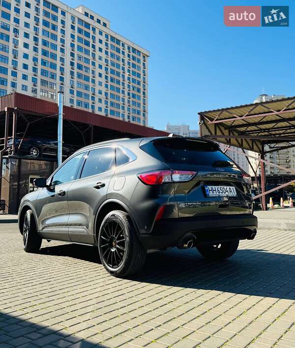 Позашляховик / Кросовер Ford Escape 2020 в Одесі