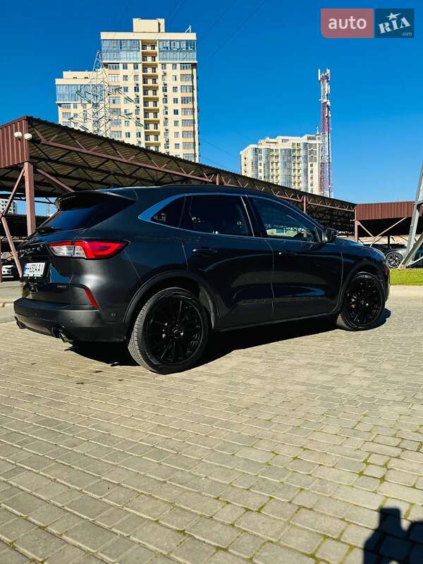 Позашляховик / Кросовер Ford Escape 2020 в Одесі