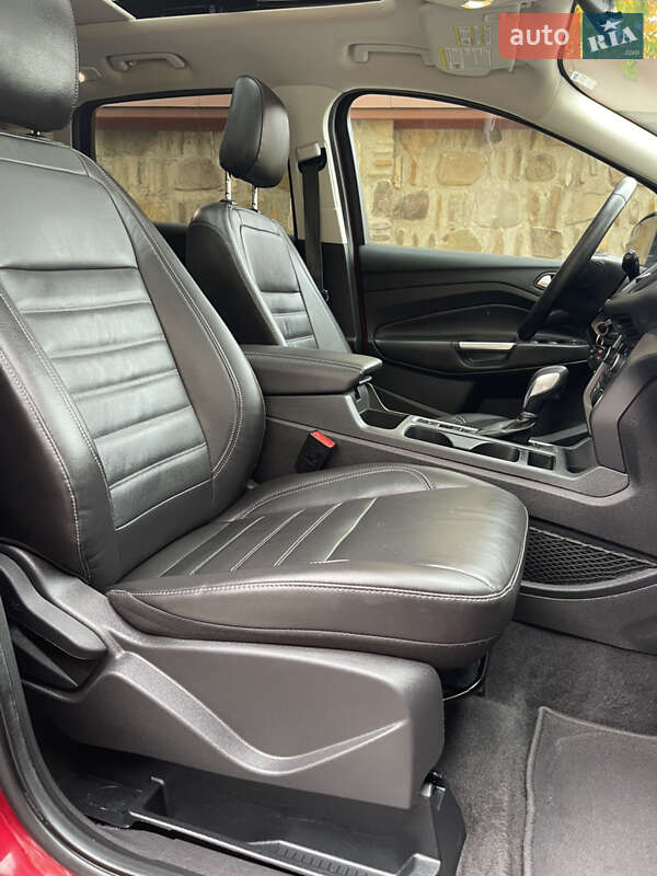 Позашляховик / Кросовер Ford Escape 2017 в Чернівцях фото 13 Позашляховик / Кросовер Ford Escape 2017 в Чернівцях