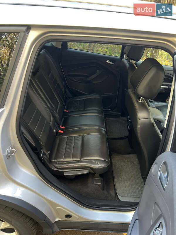 Внедорожник / Кроссовер Ford Escape 2015 в Киеве фото 13 Внедорожник / Кроссовер Ford Escape 2015 в Киеве