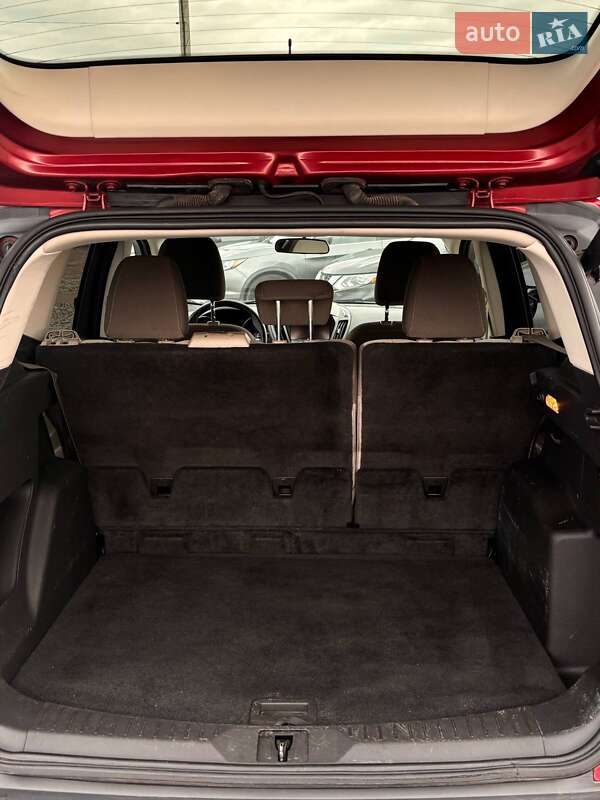 Внедорожник / Кроссовер Ford Escape 2015 в Львове