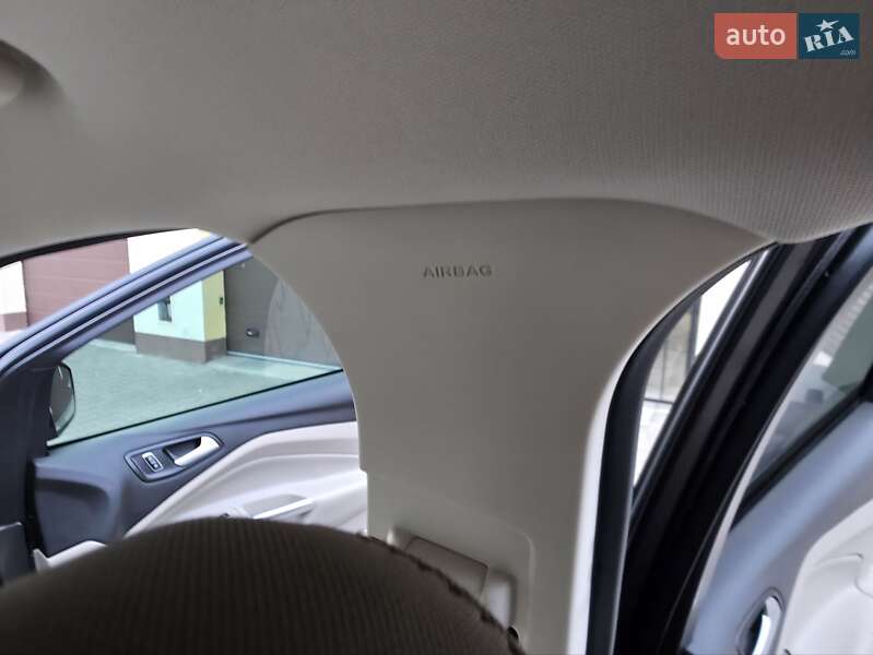 Позашляховик / Кросовер Ford Escape 2016 в Хмельницькому фото 42 Позашляховик / Кросовер Ford Escape 2016 в Хмельницькому