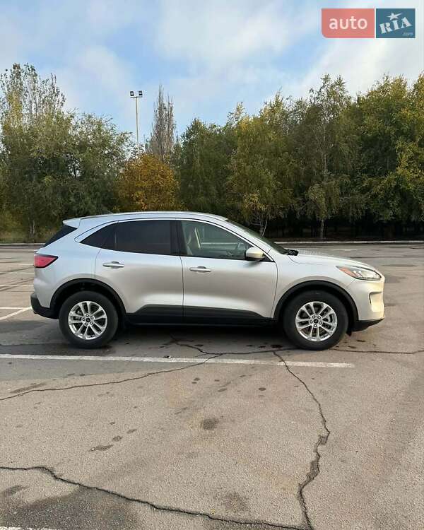 Внедорожник / Кроссовер Ford Escape 2020 в Львове фото 4 Внедорожник / Кроссовер Ford Escape 2020 в Львове