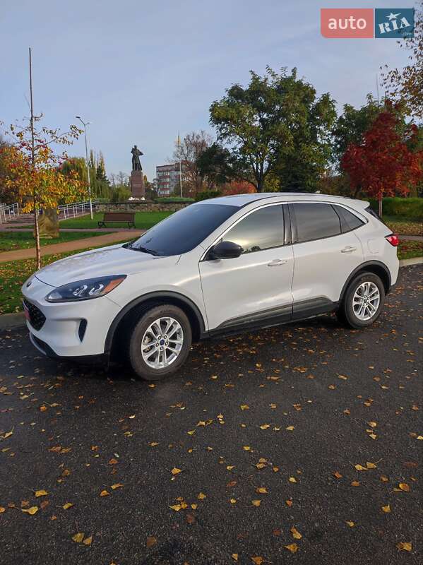 Позашляховик / Кросовер Ford Escape 2022 в Кременчуці фото 10 Позашляховик / Кросовер Ford Escape 2022 в Кременчуці