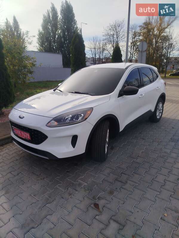 Позашляховик / Кросовер Ford Escape 2022 в Кременчуці фото 15 Позашляховик / Кросовер Ford Escape 2022 в Кременчуці