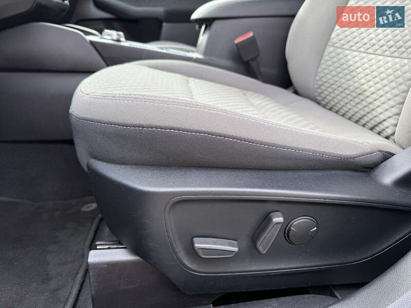 Внедорожник / Кроссовер Ford Escape 2020 в Киеве фото 23 Внедорожник / Кроссовер Ford Escape 2020 в Киеве