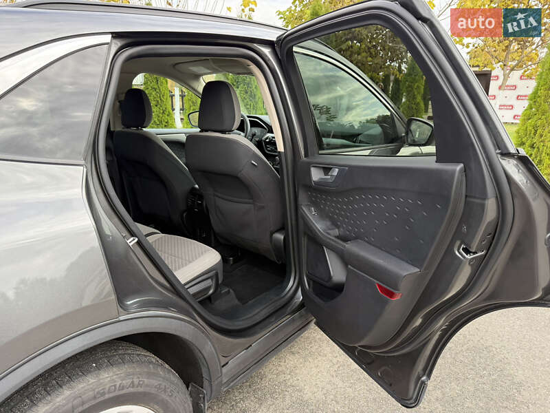 Внедорожник / Кроссовер Ford Escape 2020 в Киеве фото 38 Внедорожник / Кроссовер Ford Escape 2020 в Киеве