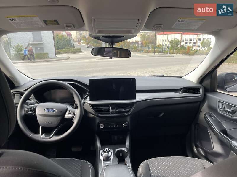 Позашляховик / Кросовер Ford Escape 2023 в Золочеві