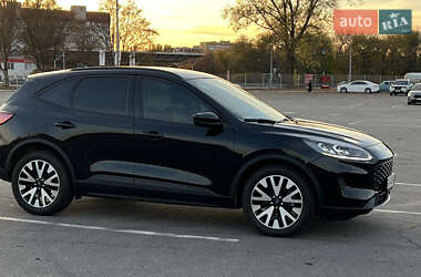 Позашляховик / Кросовер Ford Escape 2020 в Дніпрі