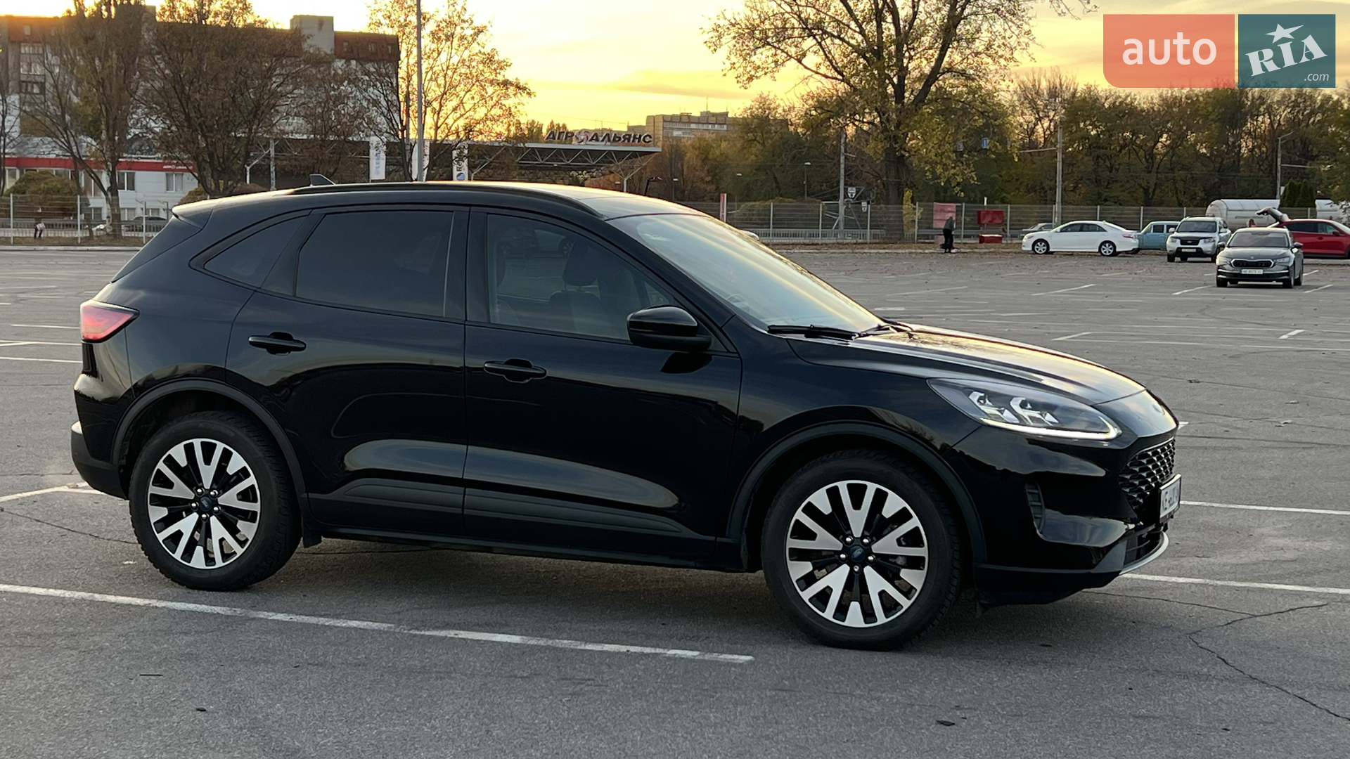 2020 Ford Escape - мініатюра 10